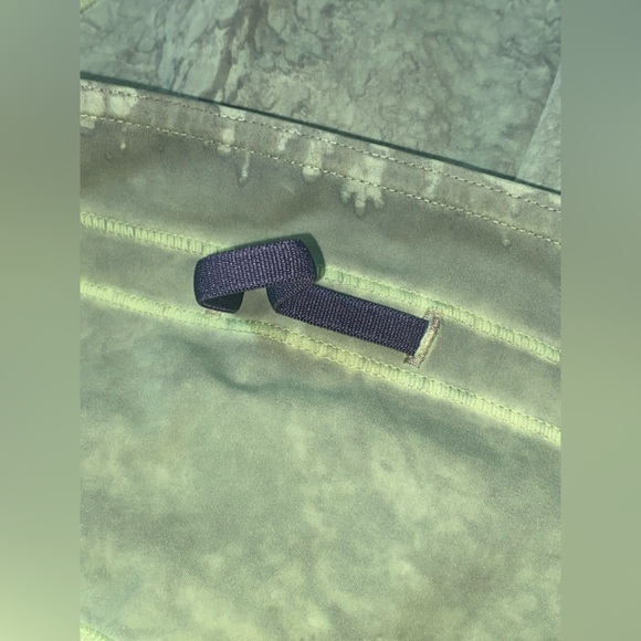 Lululemon Base Pace High-Rise Short 8" in City Grit Green Multi ~ Size 4 New - Picture 15 of 15